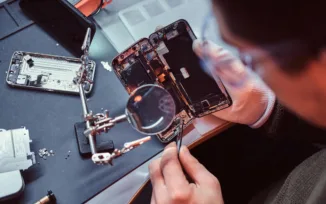 Guiding Torches of the Twin Transition: Principles Guiding Smartphone Repair Laws in the EU